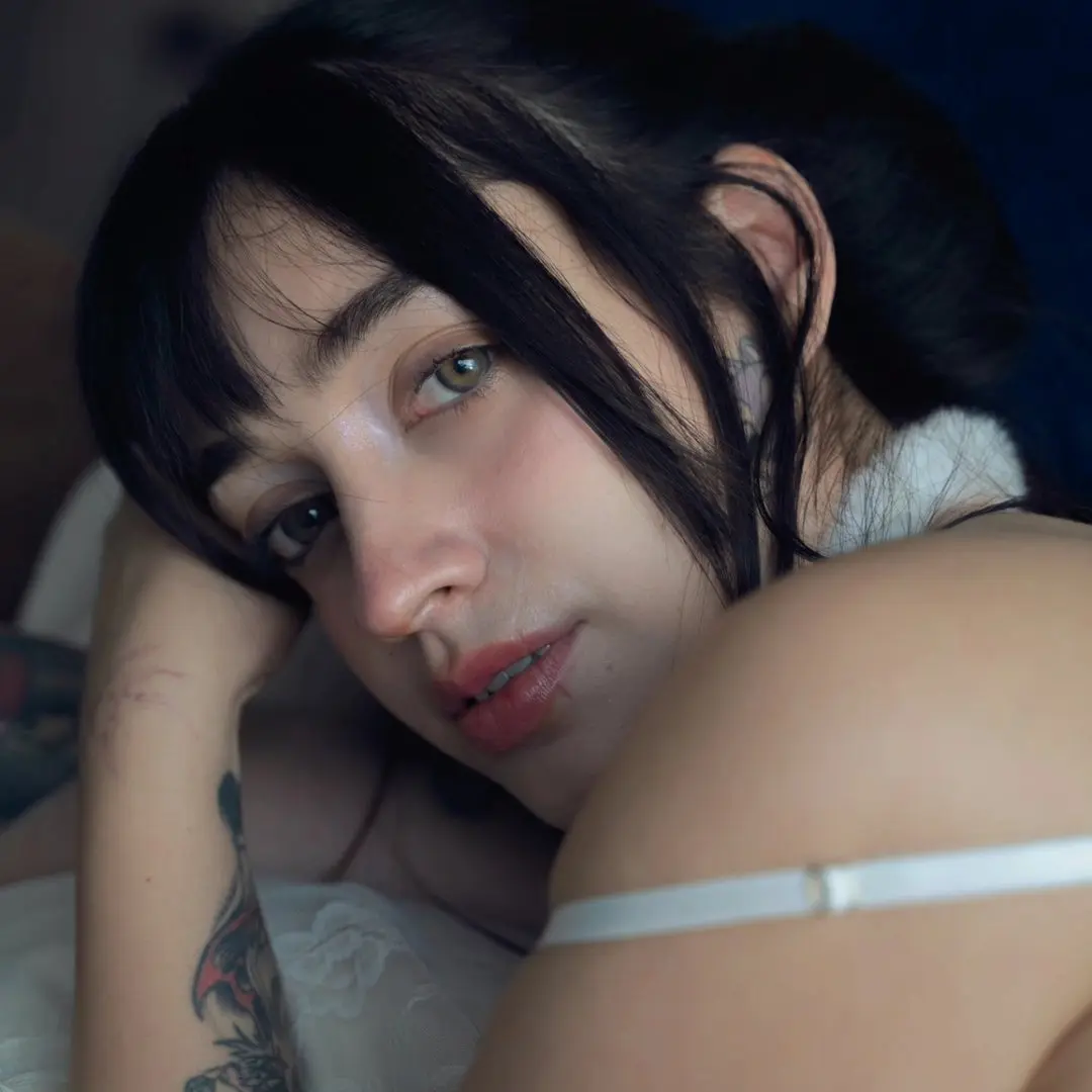 Alyra Doll